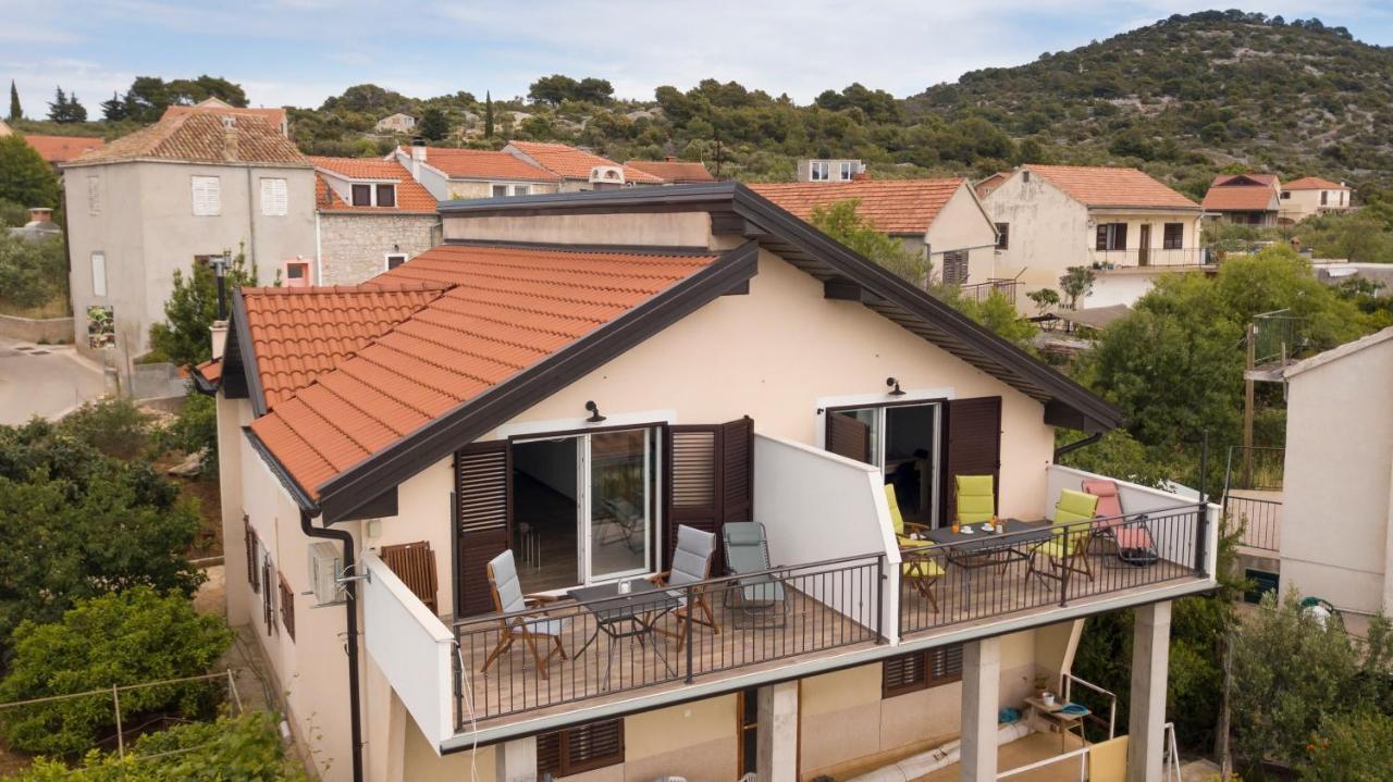 Kaprije Apartmani Tina I Ena מראה חיצוני תמונה